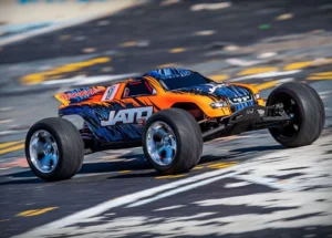 traxxas jato 3.3 on the street